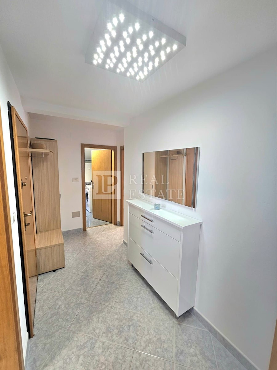 Apartmán Na predaj - PRIMORSKO-GORANSKA CRIKVENICA