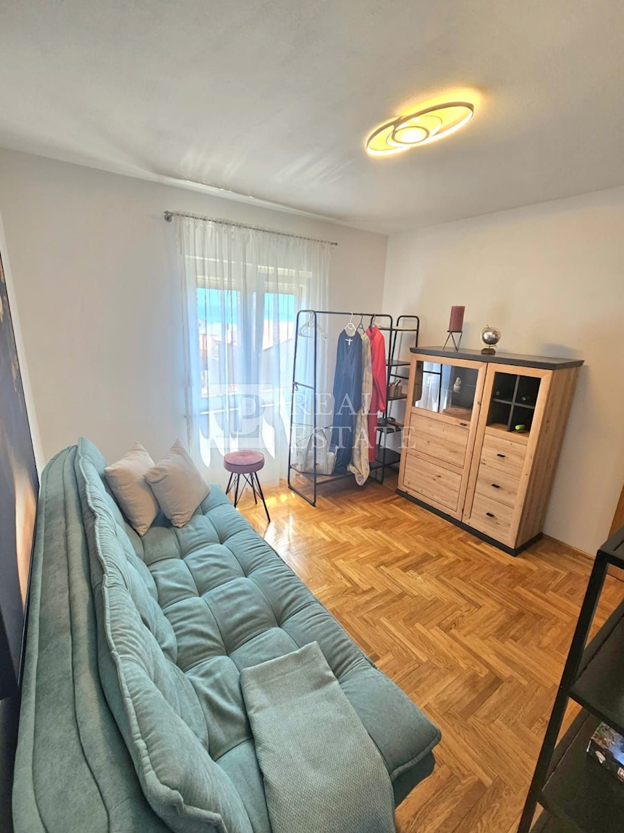 Apartmán Na predaj - PRIMORSKO-GORANSKA CRIKVENICA