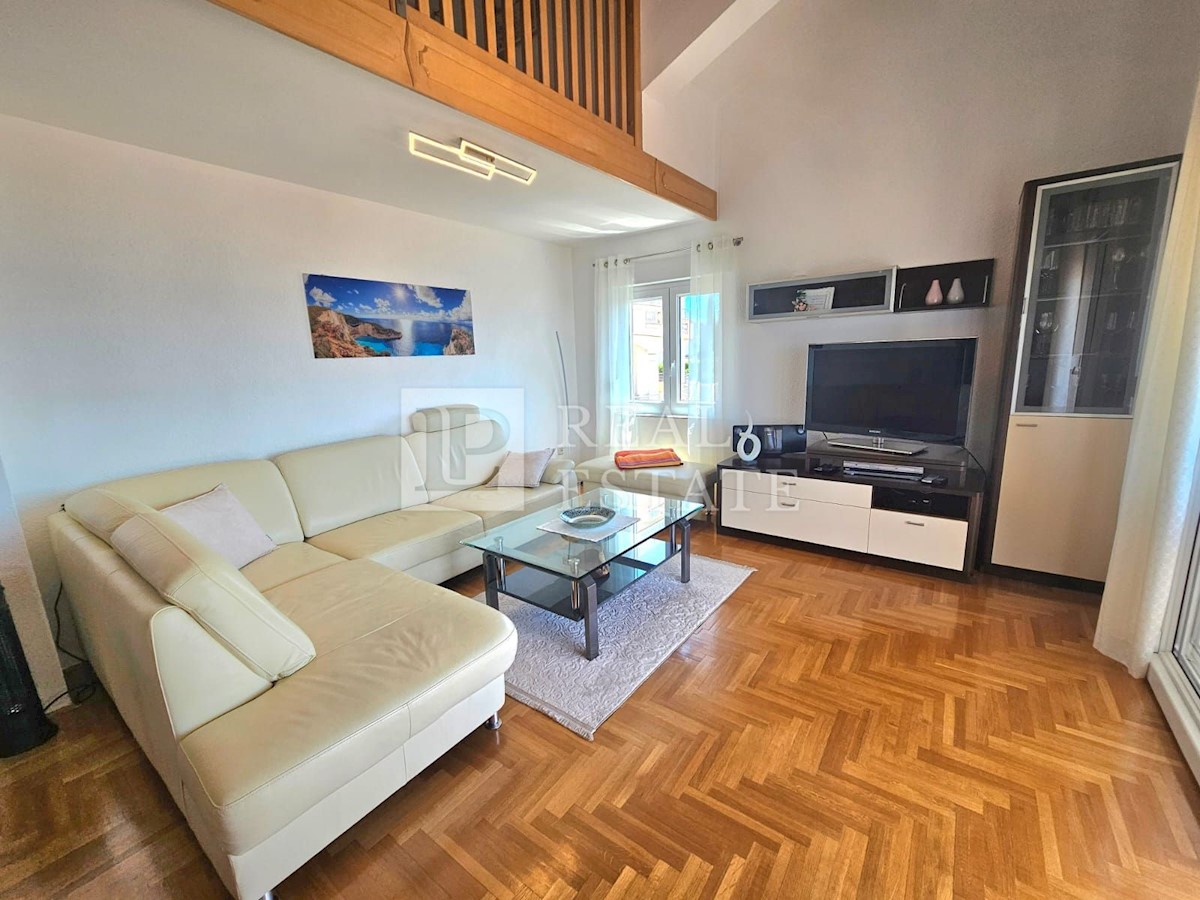 Apartmán Na predaj - PRIMORSKO-GORANSKA CRIKVENICA