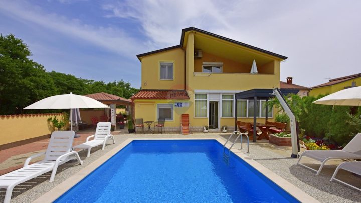 Casa in vendita 280 m² – Poreč