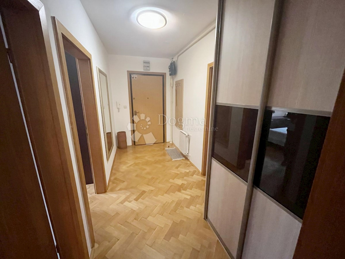 Apartma Na predaj - GRAD ZAGREB ZAGREB