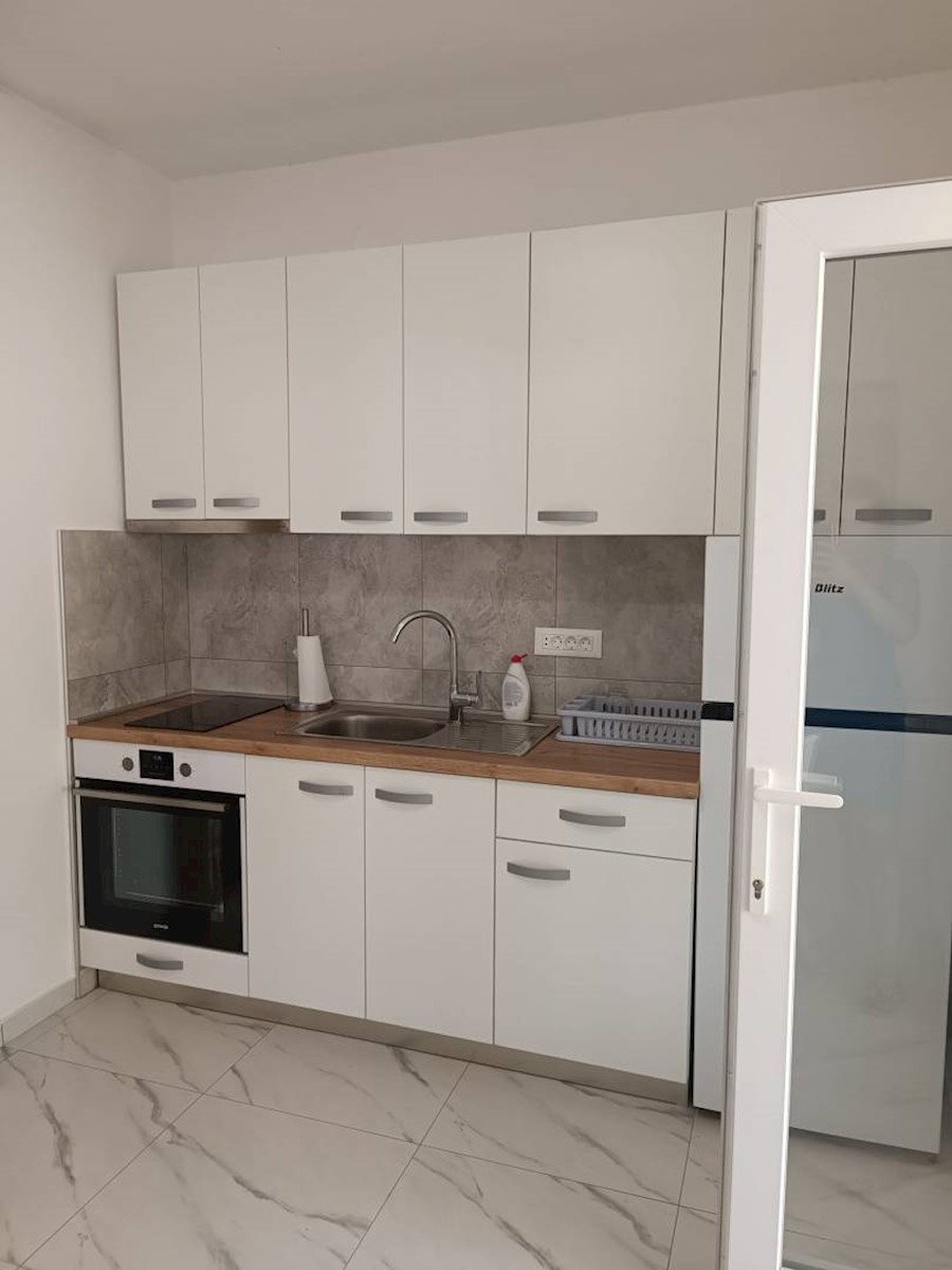 Apartma Na predaj - PRIMORSKO-GORANSKA CRIKVENICA
