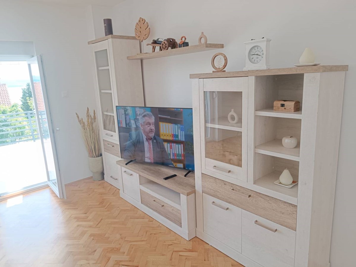 Apartma Na predaj - PRIMORSKO-GORANSKA CRIKVENICA