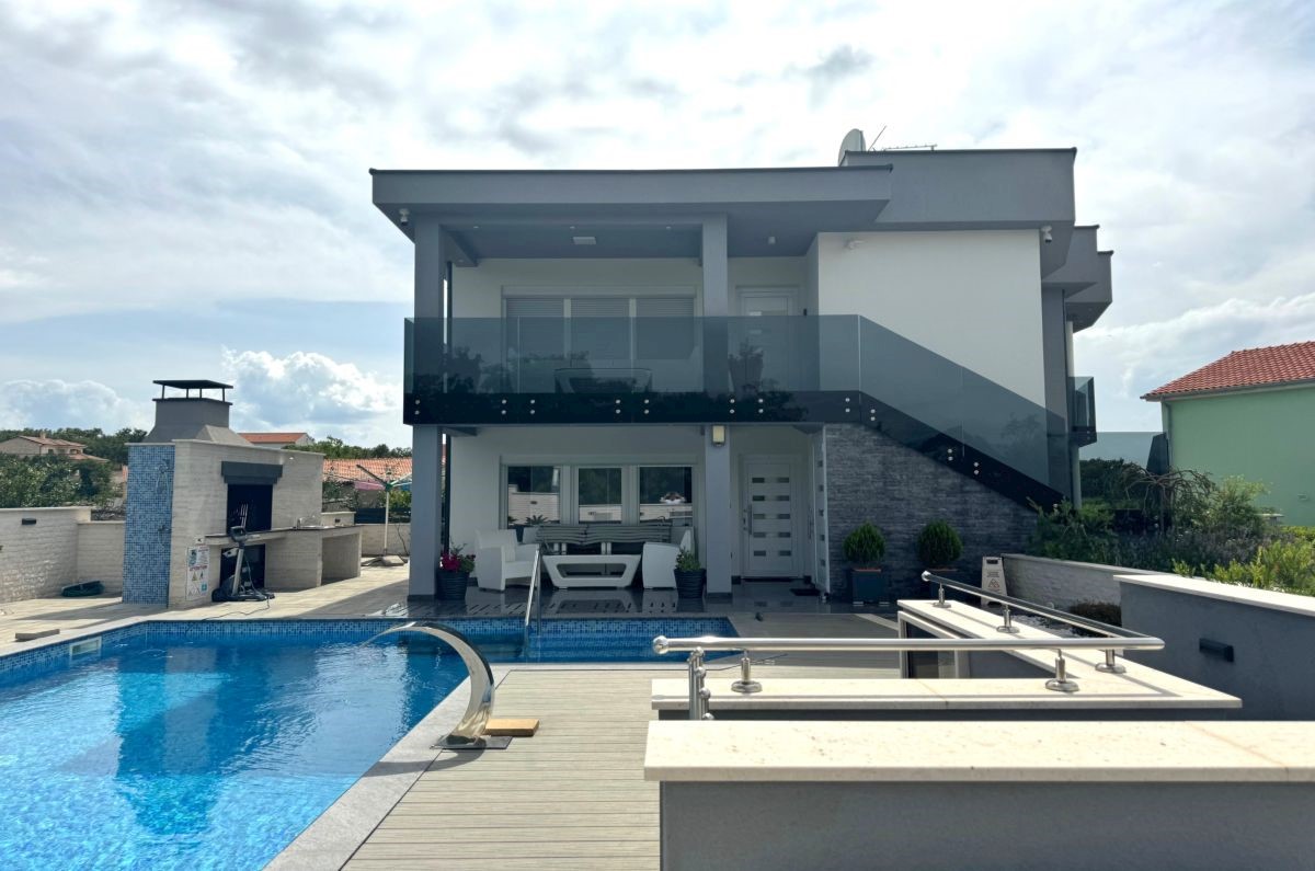 Casa In vendita - Primorsko-goranska Krk - foto 1/35