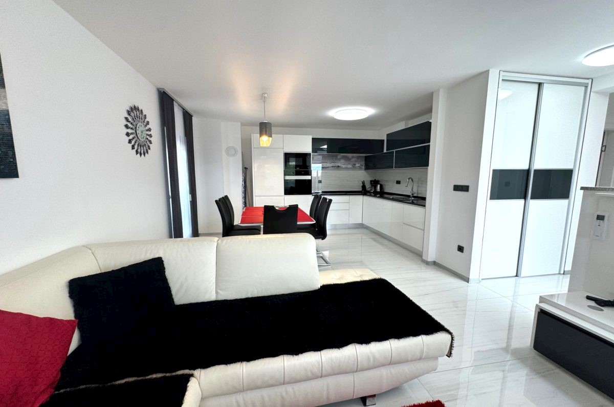 Casa In vendita - PRIMORSKO-GORANSKA KRK