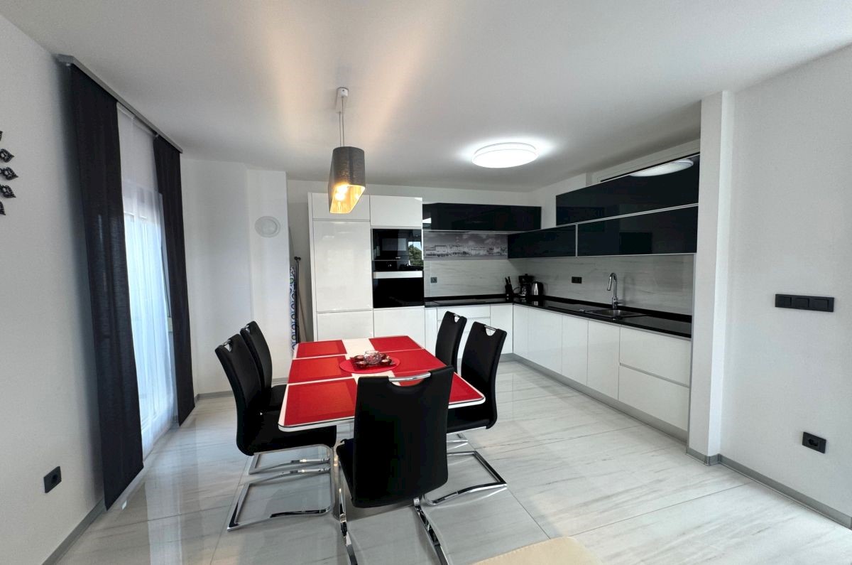 Casa In vendita - PRIMORSKO-GORANSKA KRK