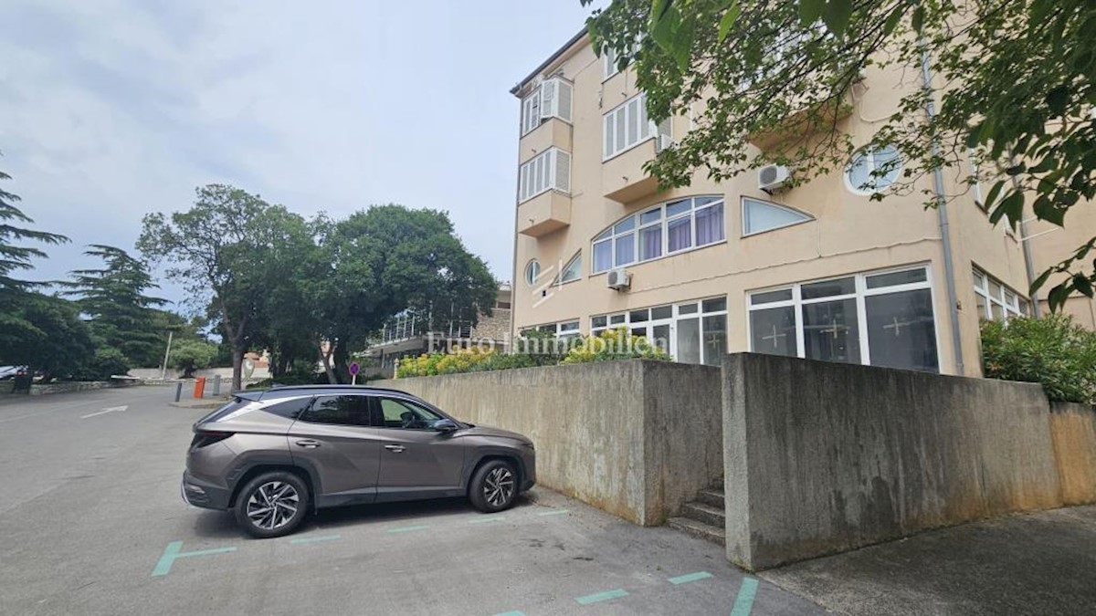 Locaux commerciaux À vendre - PRIMORSKO-GORANSKA NOVI VINODOLSKI