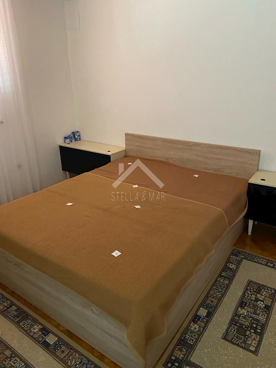 Hiša Na predaj - ZADARSKA VIR