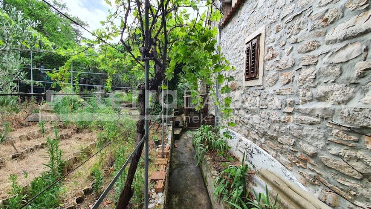 House For sale - ŠIBENSKO-KNINSKA ŠIBENIK