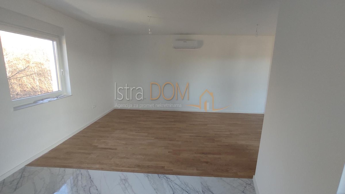 Apartmán Na predaj - ZAGREBAČKA SVETI IVAN ZELINA