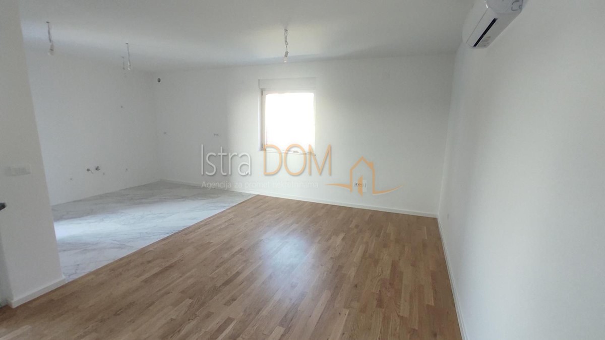 Apartmán Na predaj - ZAGREBAČKA SVETI IVAN ZELINA