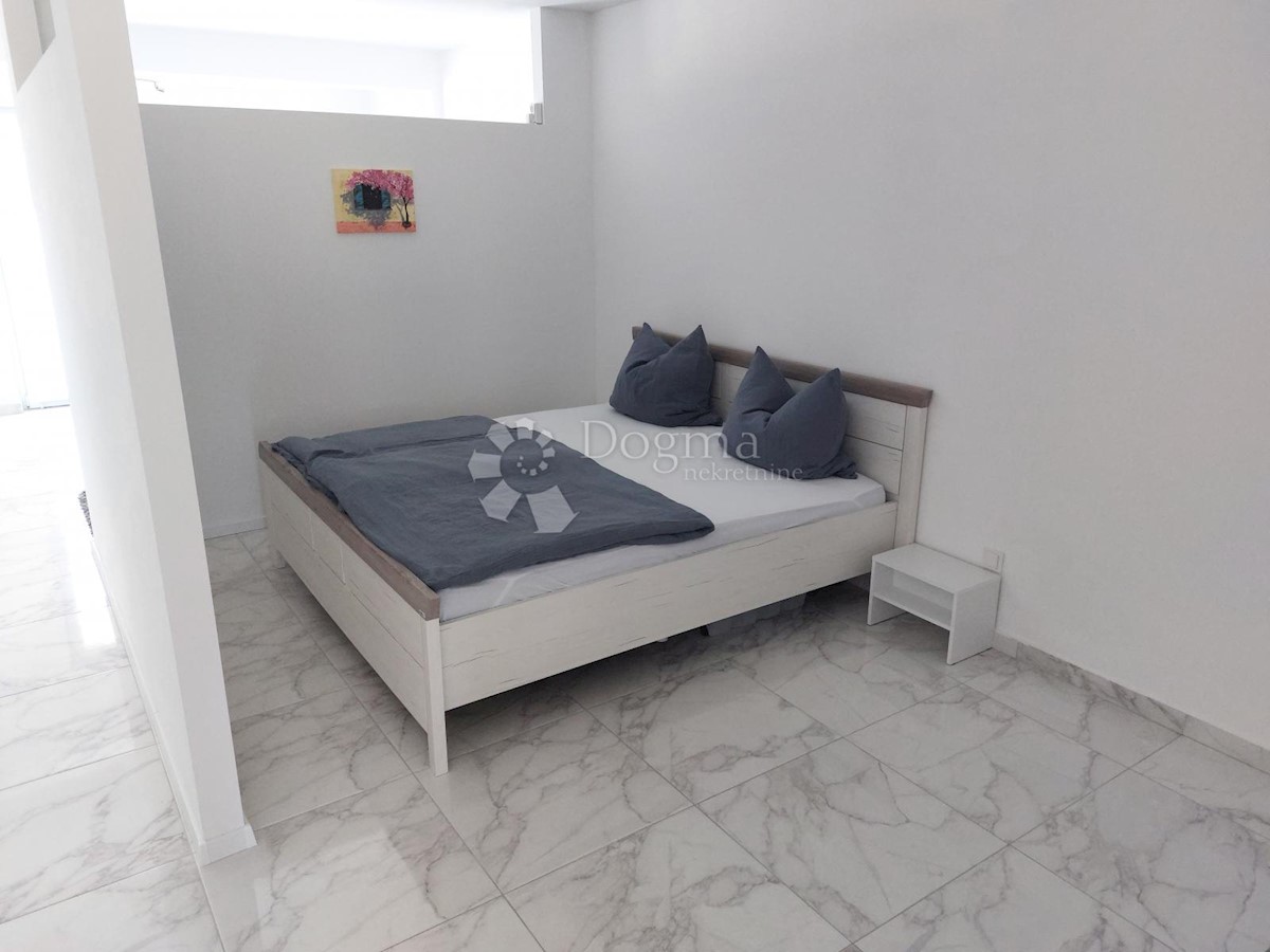 Apartmán Na prodej - PRIMORSKO-GORANSKA RAB