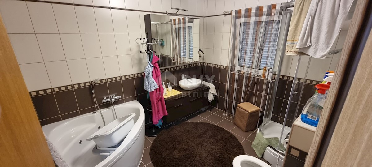 House For sale - PRIMORSKO-GORANSKA NOVI VINODOLSKI