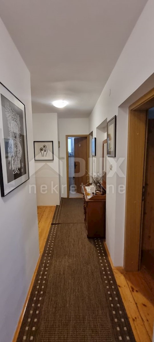 House For sale - PRIMORSKO-GORANSKA NOVI VINODOLSKI
