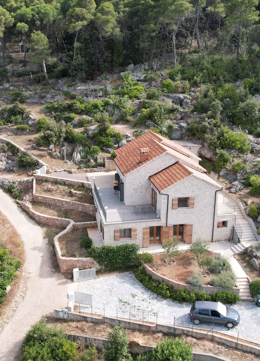 Kuća Na prodaju - SPLITSKO-DALMATINSKA STARI GRAD