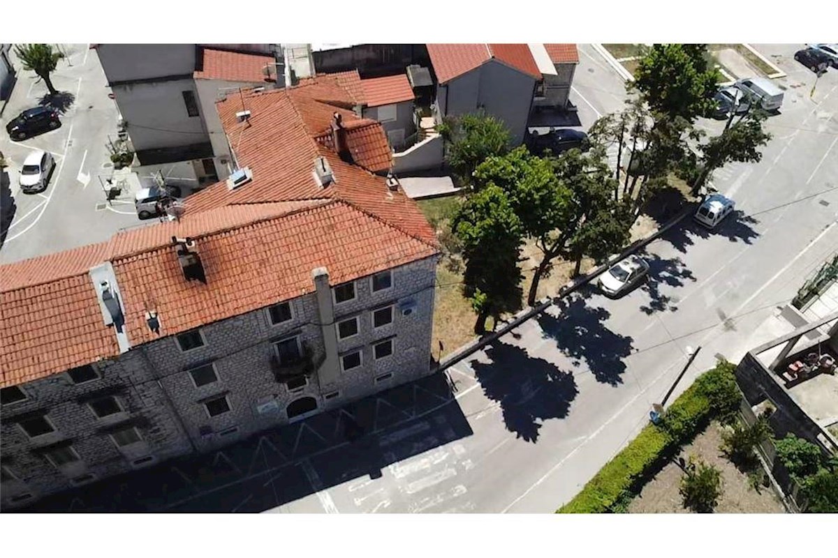 House For sale - SPLITSKO-DALMATINSKA KAŠTELA