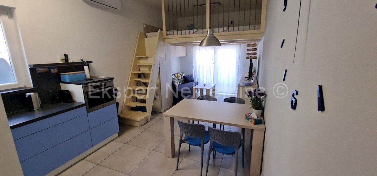 Flat For sale - SPLITSKO-DALMATINSKA KAŠTELA