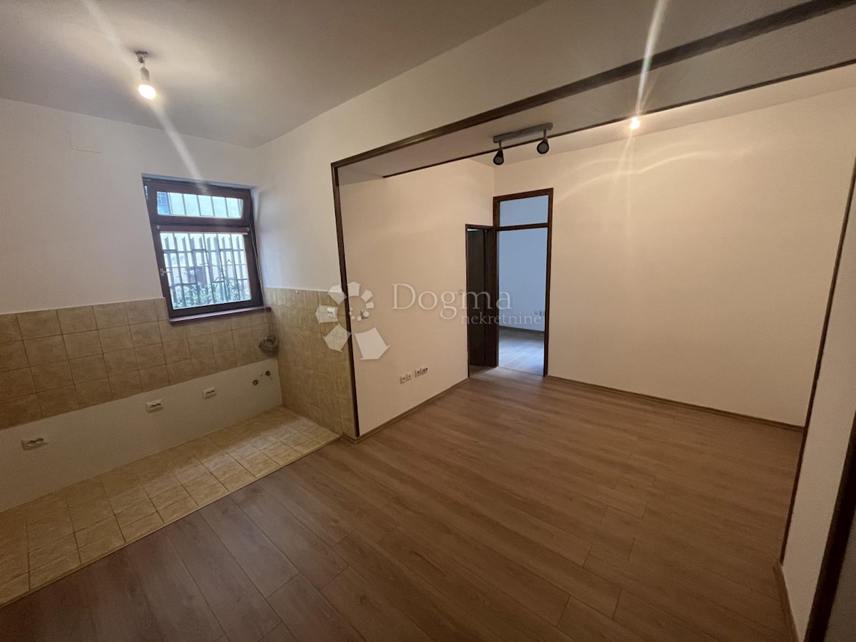 Apartmán Na predaj - GRAD ZAGREB ZAGREB