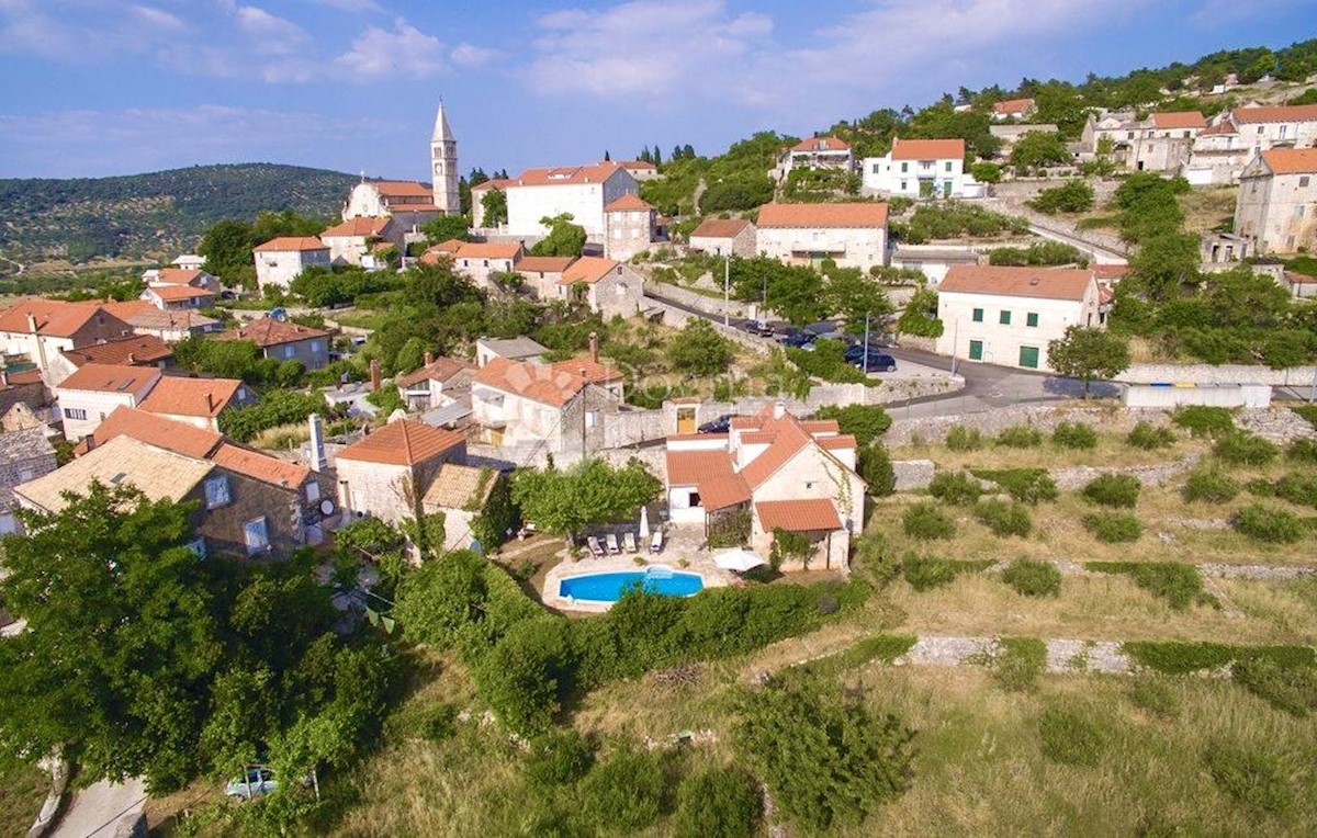 Grundstück Zu verkaufen - SPLITSKO-DALMATINSKA BRAČ