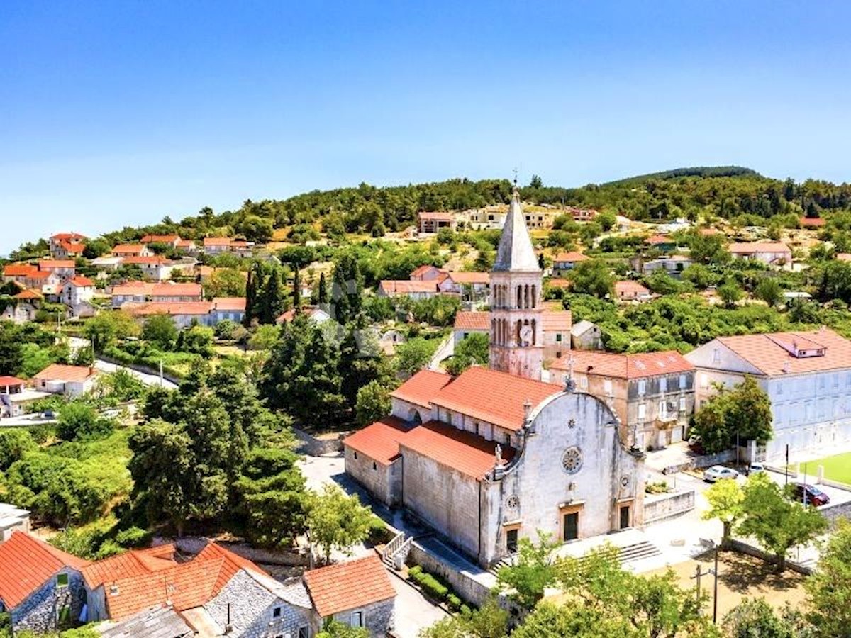 Grundstück Zu verkaufen - SPLITSKO-DALMATINSKA BRAČ