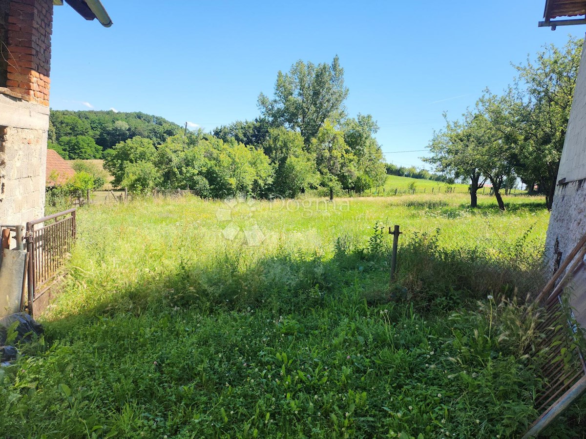 Zemljište Na prodaju - KRAPINSKO-ZAGORSKA PREGRADA