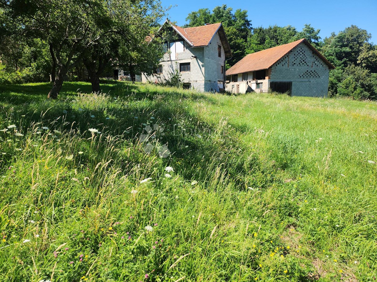 Zemljište Na prodaju - KRAPINSKO-ZAGORSKA PREGRADA