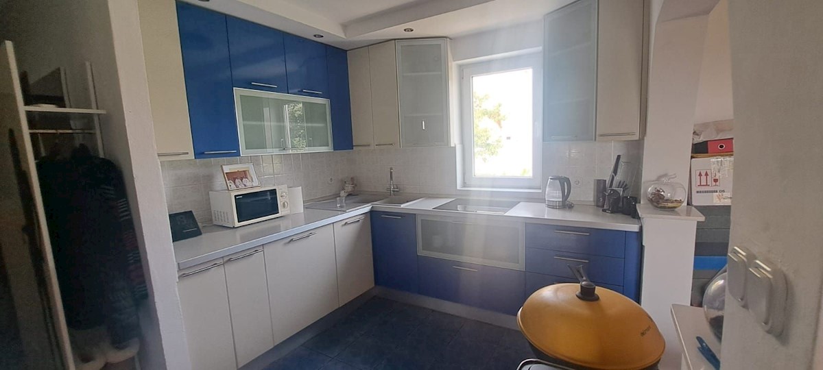 Flat For sale - ISTARSKA TAR-VABRIGA