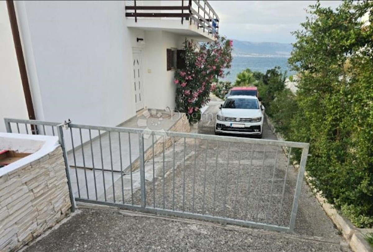 Maison À vendre - SPLITSKO-DALMATINSKA SPLIT