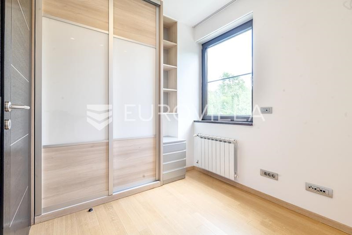 Appartement À louer - GRAD ZAGREB ZAGREB