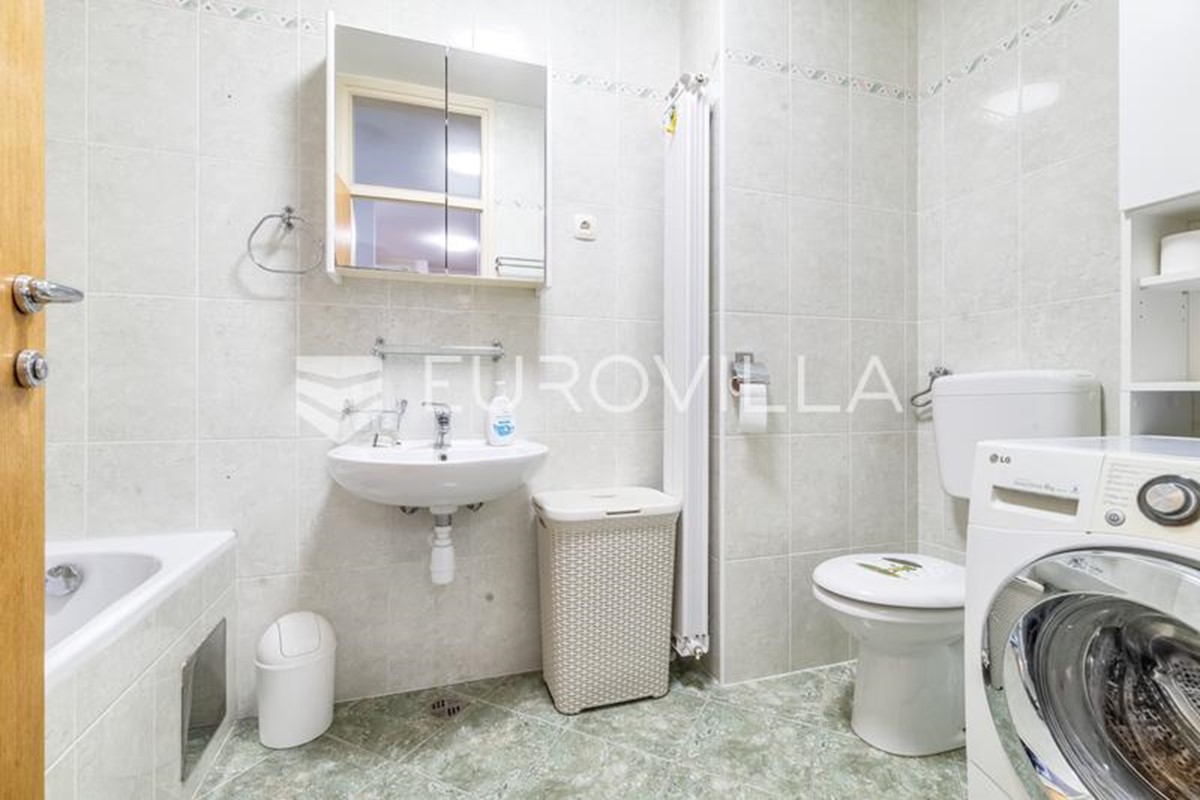 Appartement À louer - GRAD ZAGREB ZAGREB