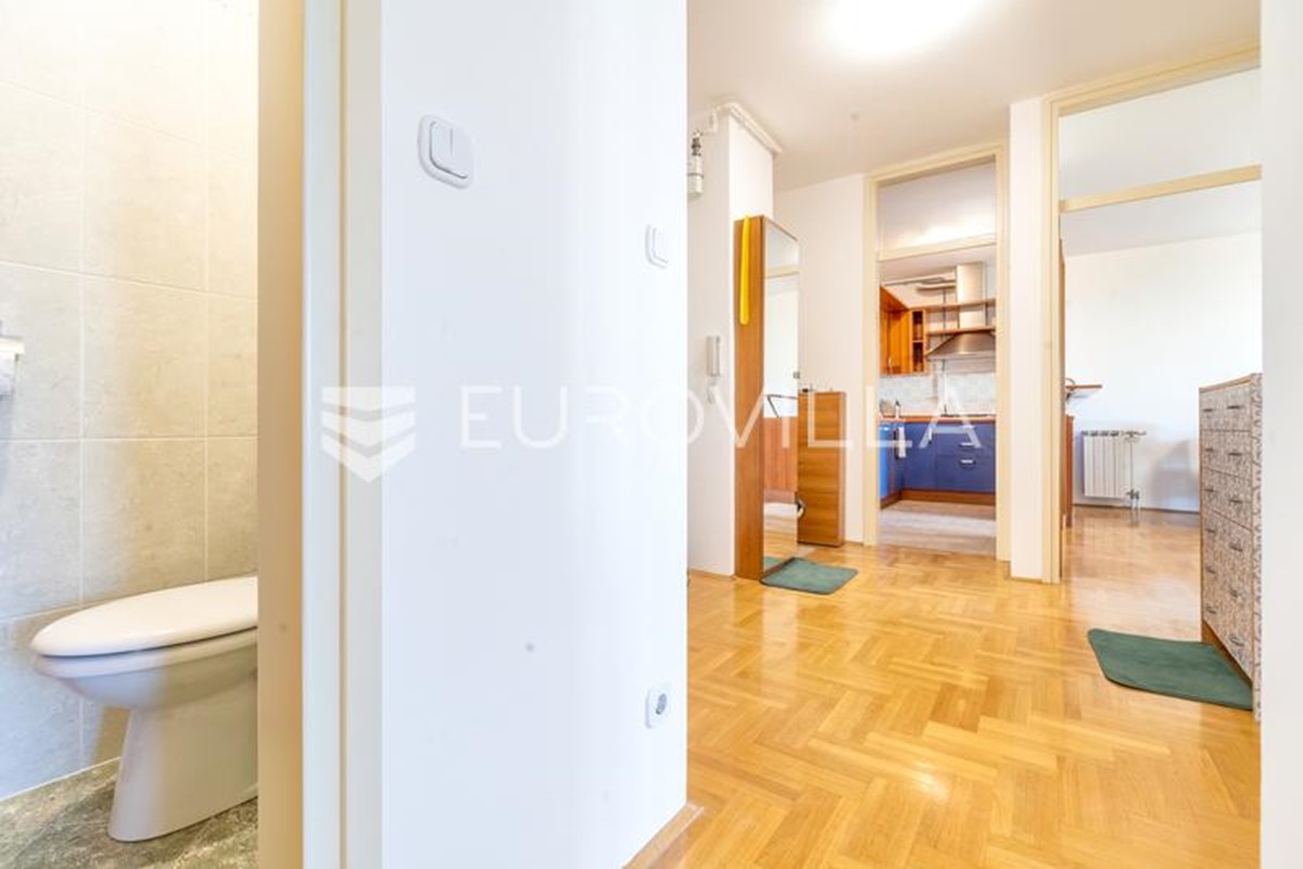 Appartement À louer - GRAD ZAGREB ZAGREB