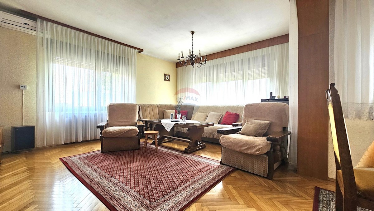 Appartement À louer - GRAD ZAGREB ZAGREB