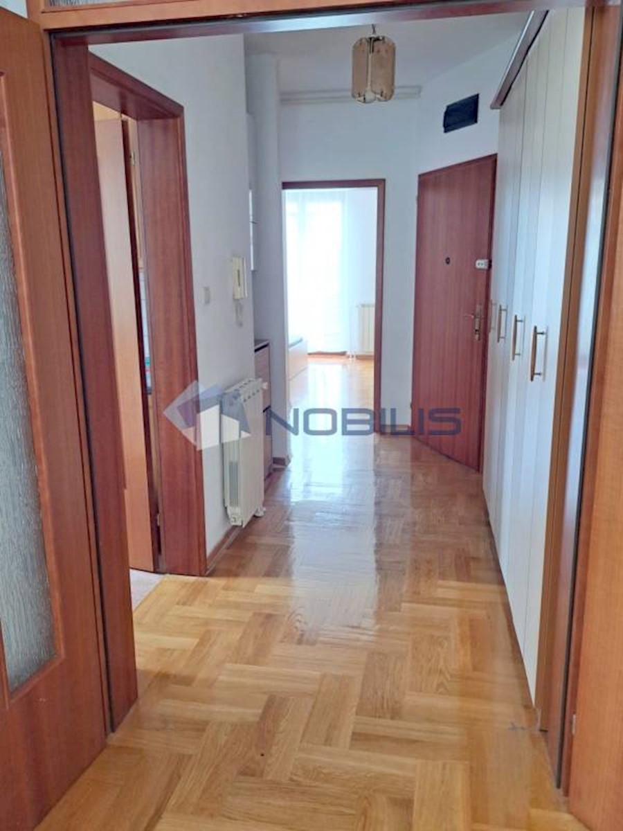 Appartement À louer - GRAD ZAGREB ZAGREB