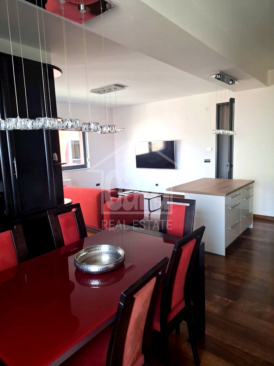 Flat For rent - PRIMORSKO-GORANSKA RIJEKA