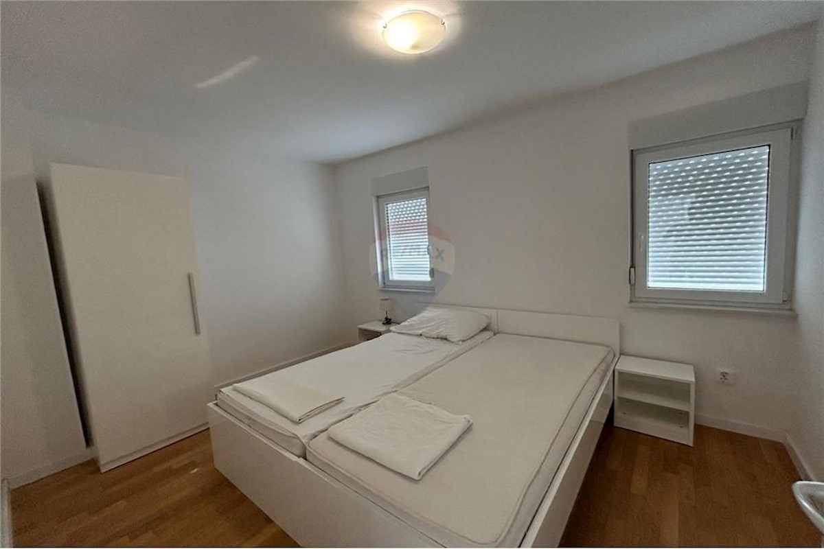 Apartmán K pronájmu - LIČKO-SENJSKA NOVALJA