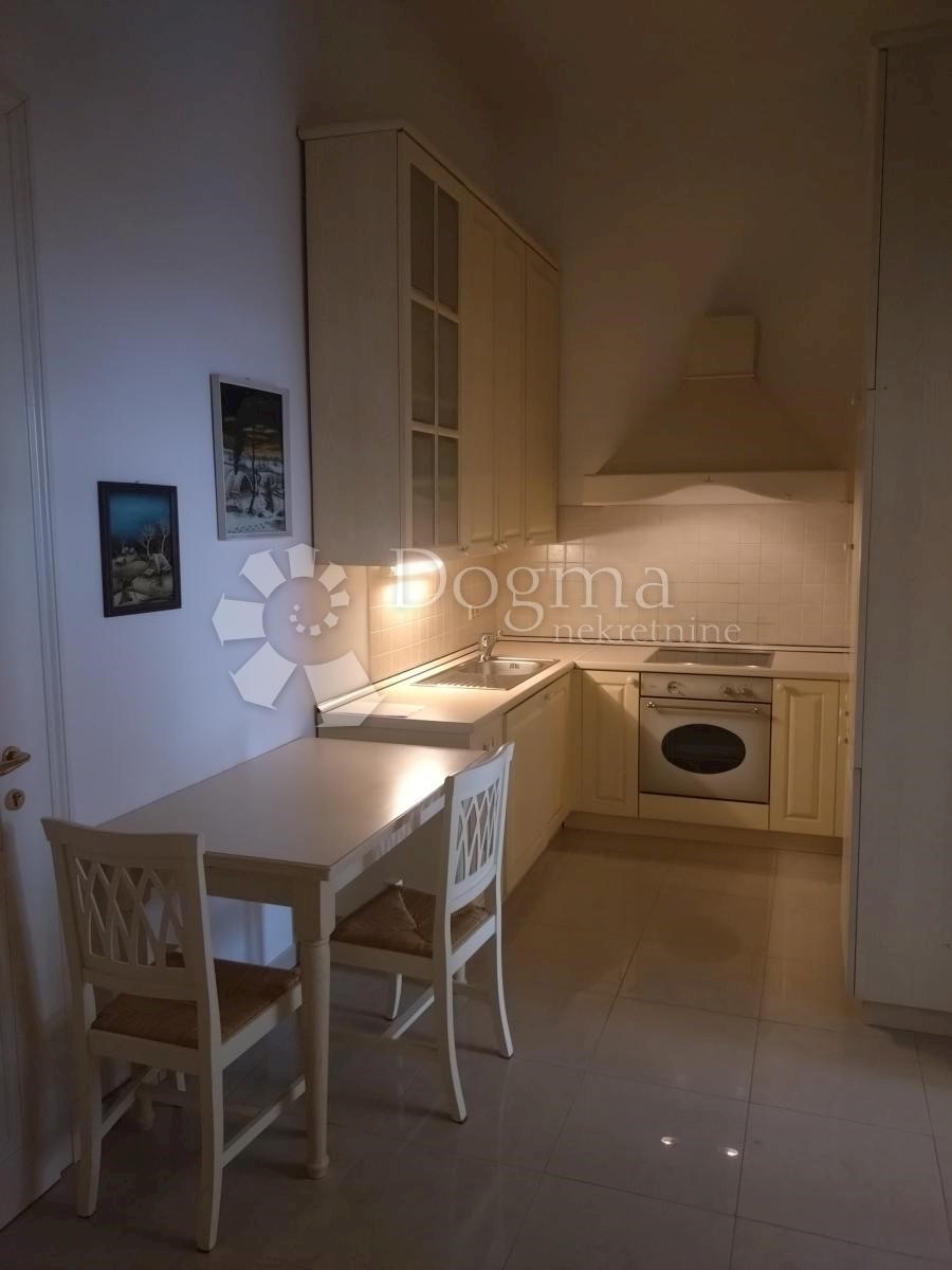 Appartement À louer - PRIMORSKO-GORANSKA OPATIJA