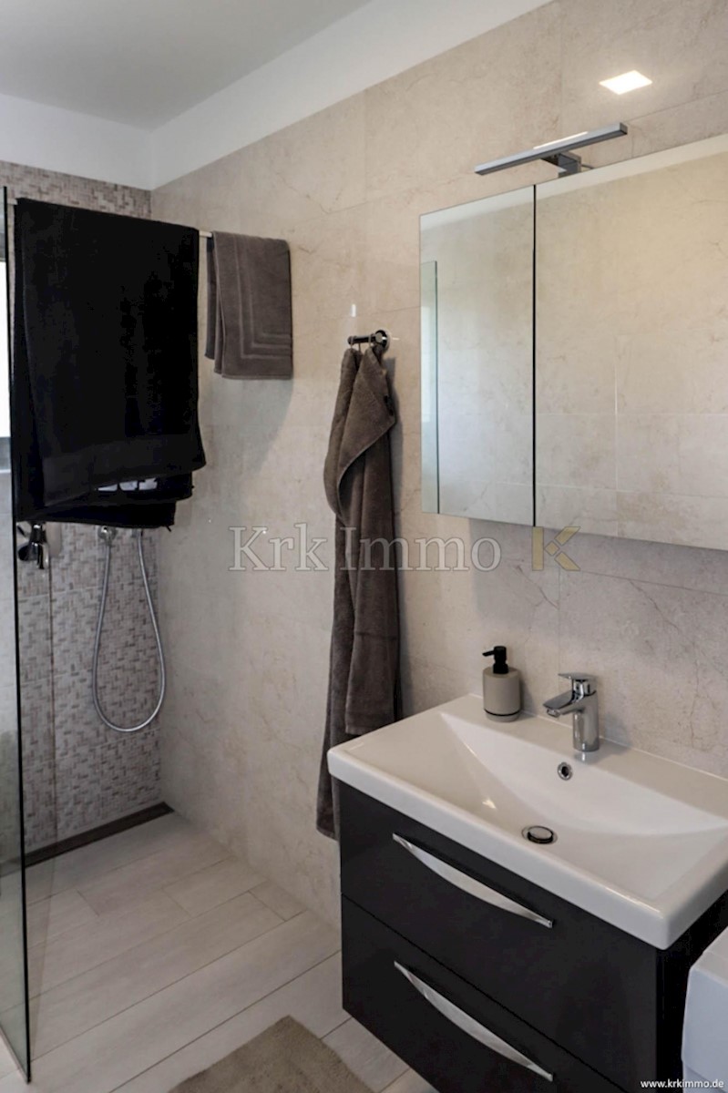 Apartmán Na predaj - PRIMORSKO-GORANSKA KRK