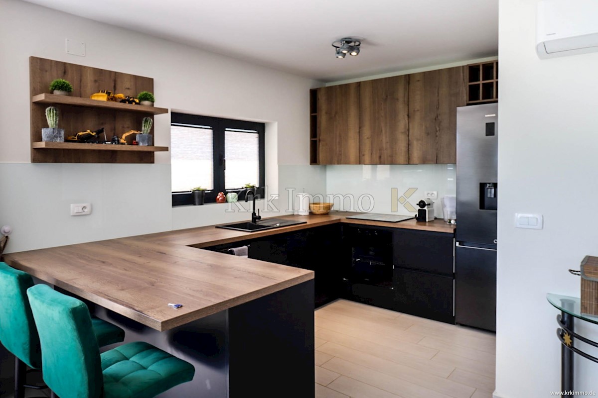 Apartmán Na predaj - PRIMORSKO-GORANSKA KRK