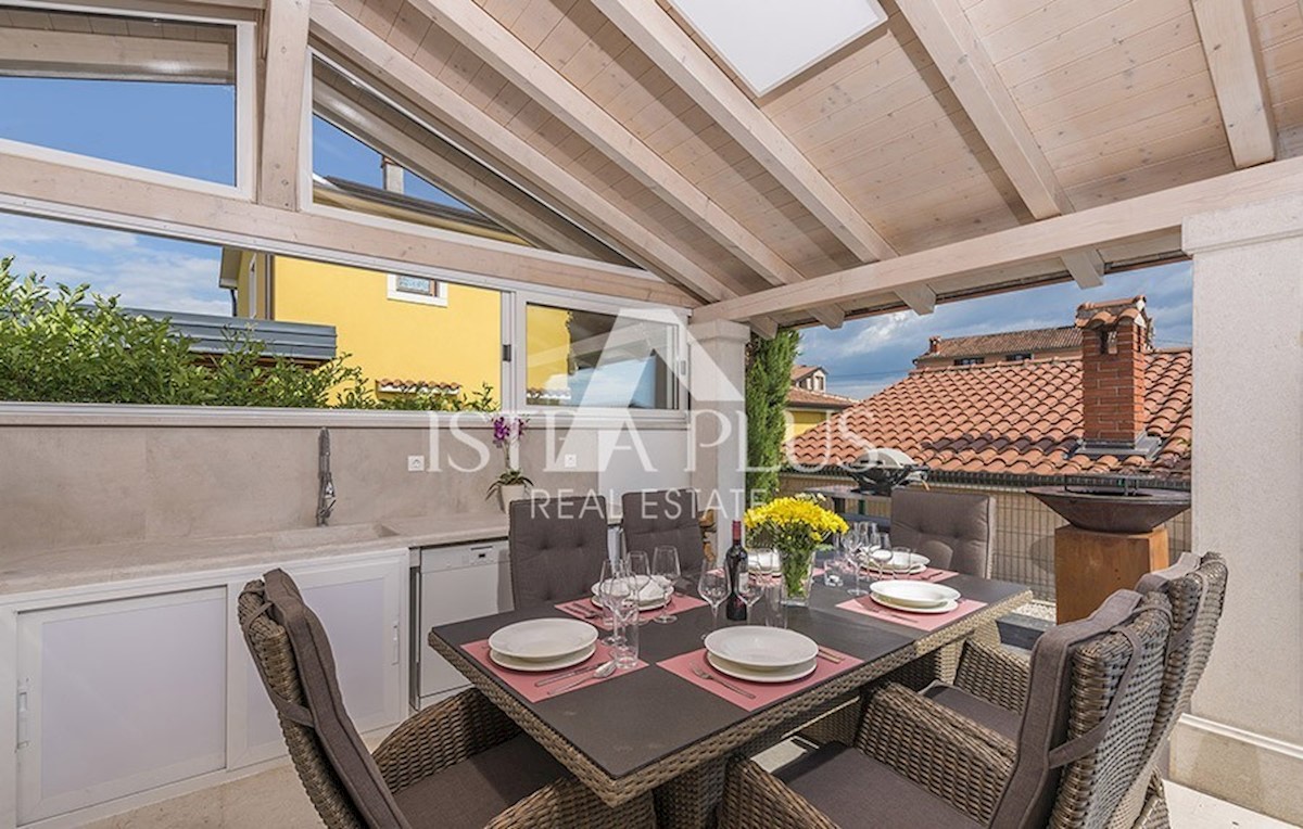 Kuća Na prodaju - ISTARSKA POREČ