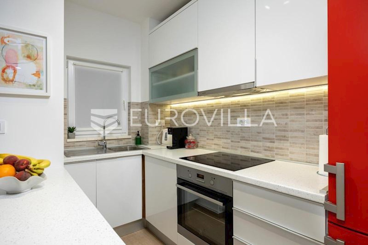 Apartmán K pronájmu - SPLITSKO-DALMATINSKA SPLIT