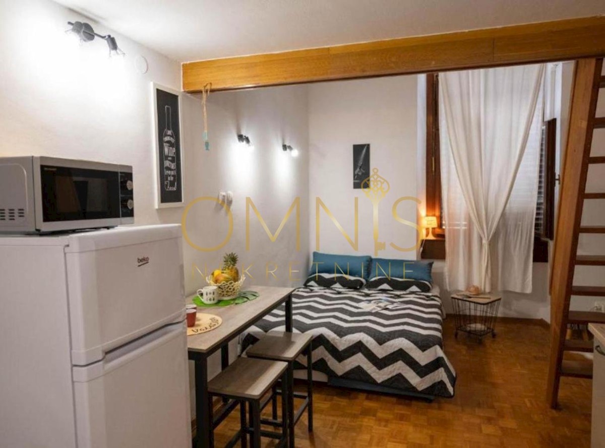 Flat For rent - PRIMORSKO-GORANSKA LOVRAN