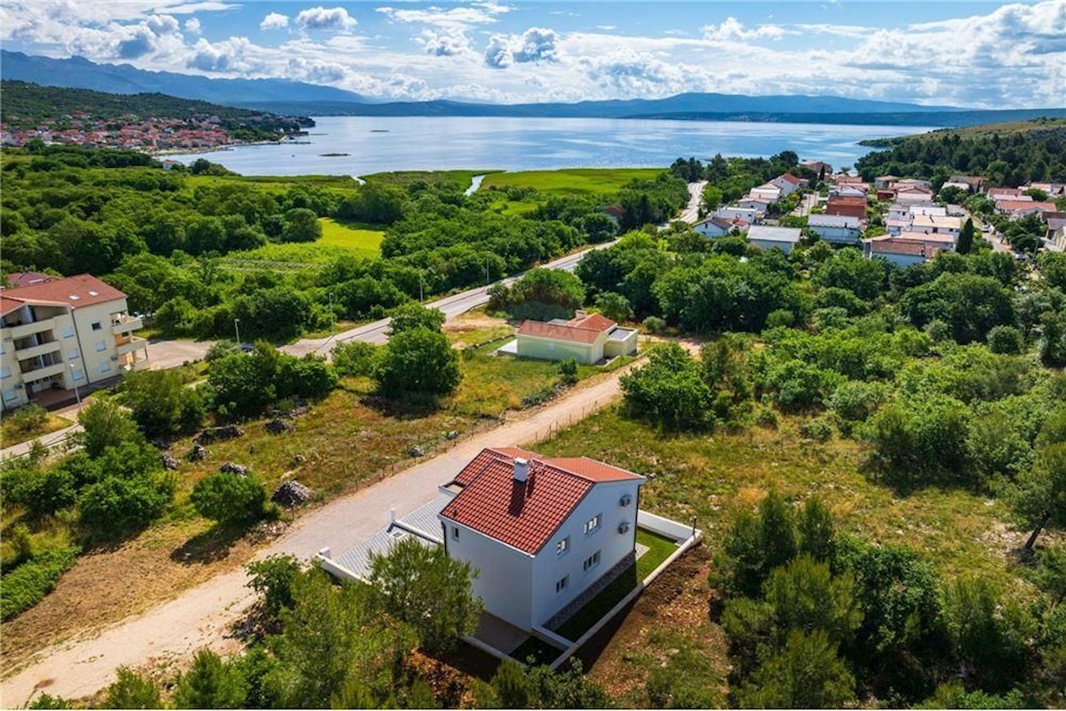 Dom Na predaj - ZADARSKA POSEDARJE