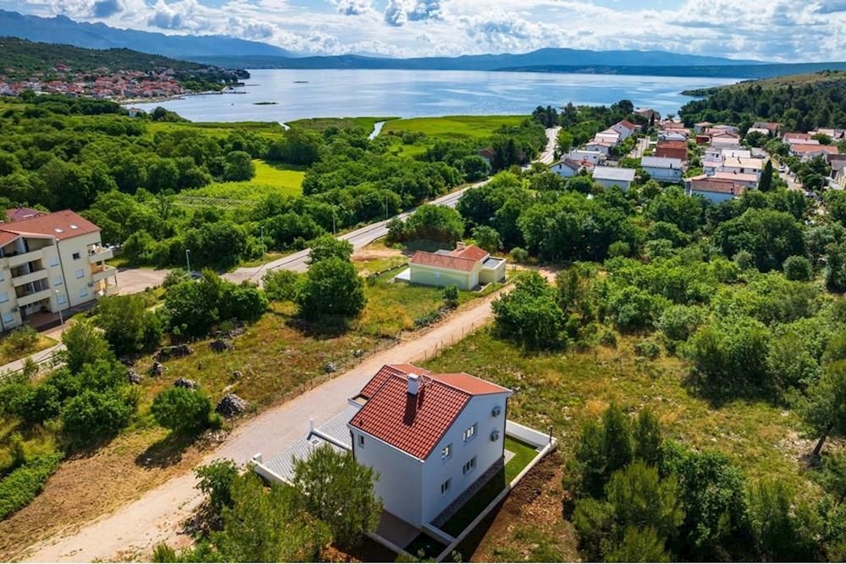 Dom Na predaj - ZADARSKA POSEDARJE