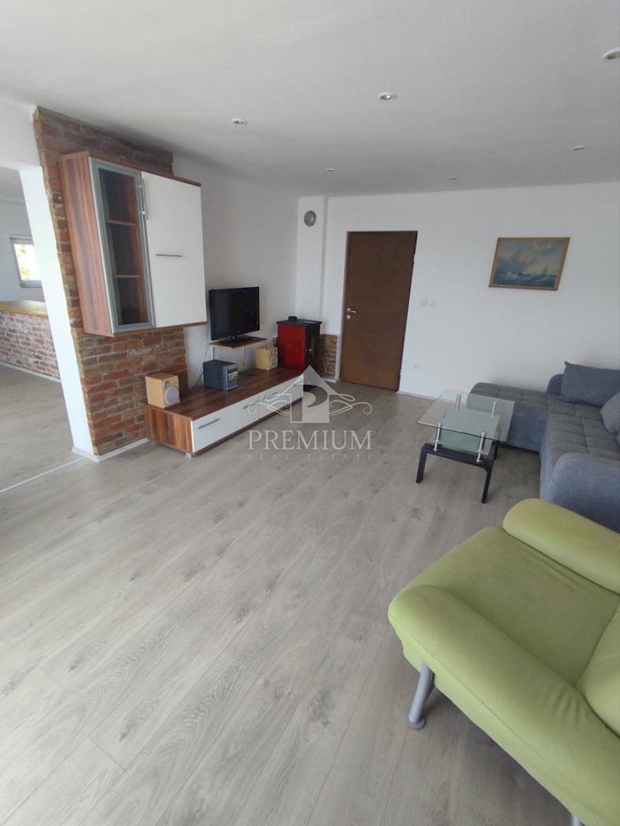 Flat For rent - PRIMORSKO-GORANSKA OPATIJA