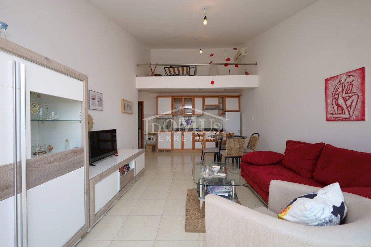 Apartma Na predaj - ŠIBENSKO-KNINSKA VODICE