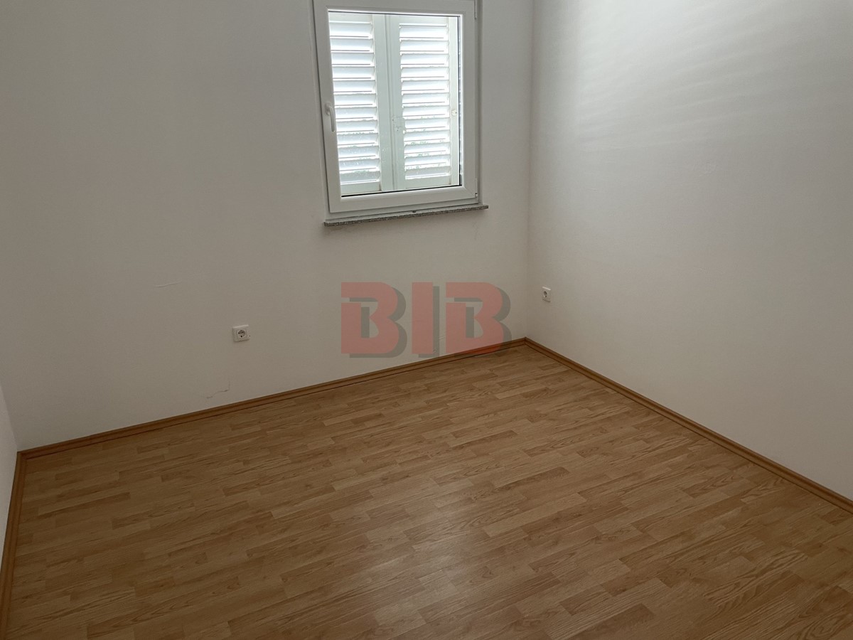 Apartma Na predaj - PRIMORSKO-GORANSKA CRIKVENICA