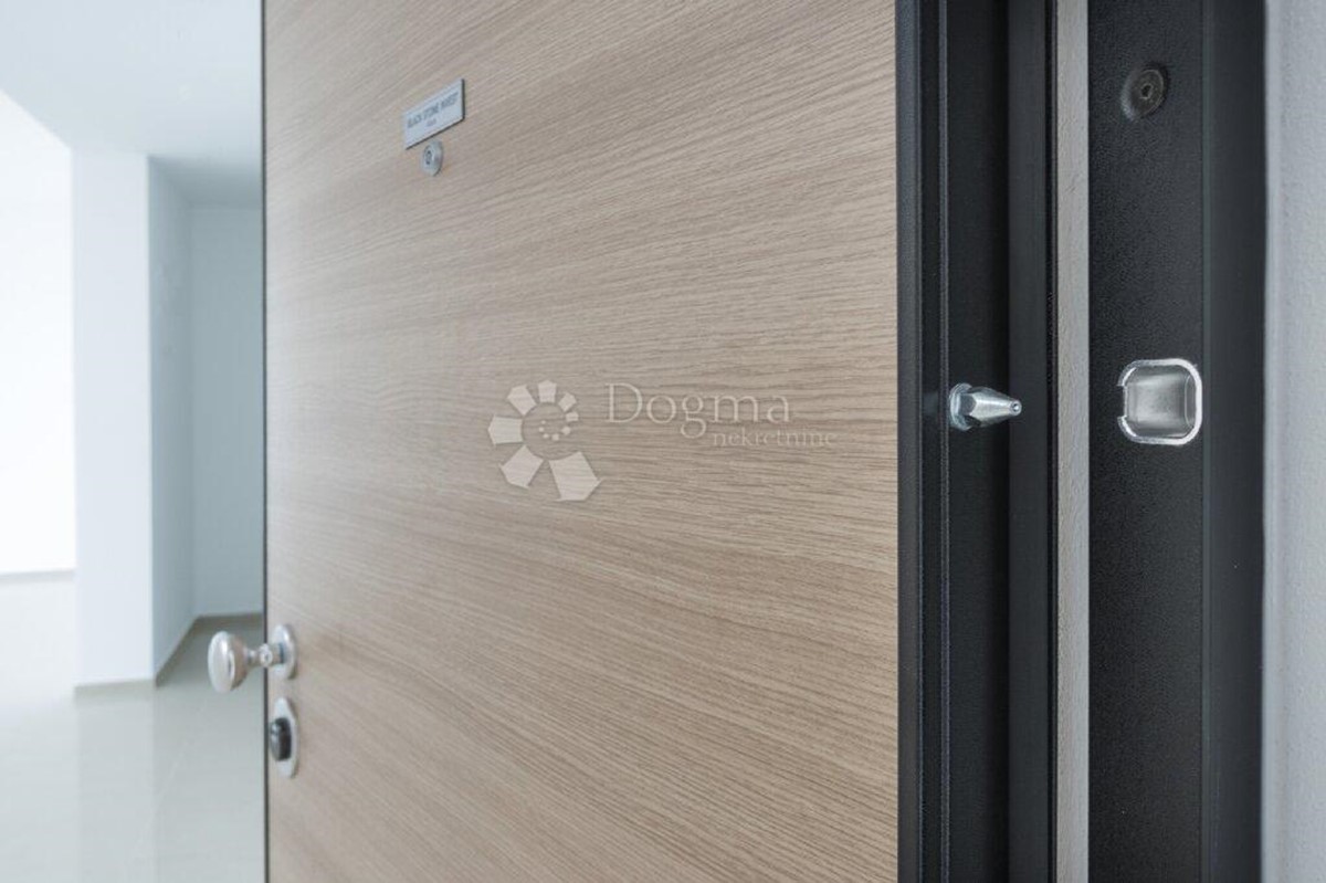 Apartmán Na predaj - ISTARSKA POREČ