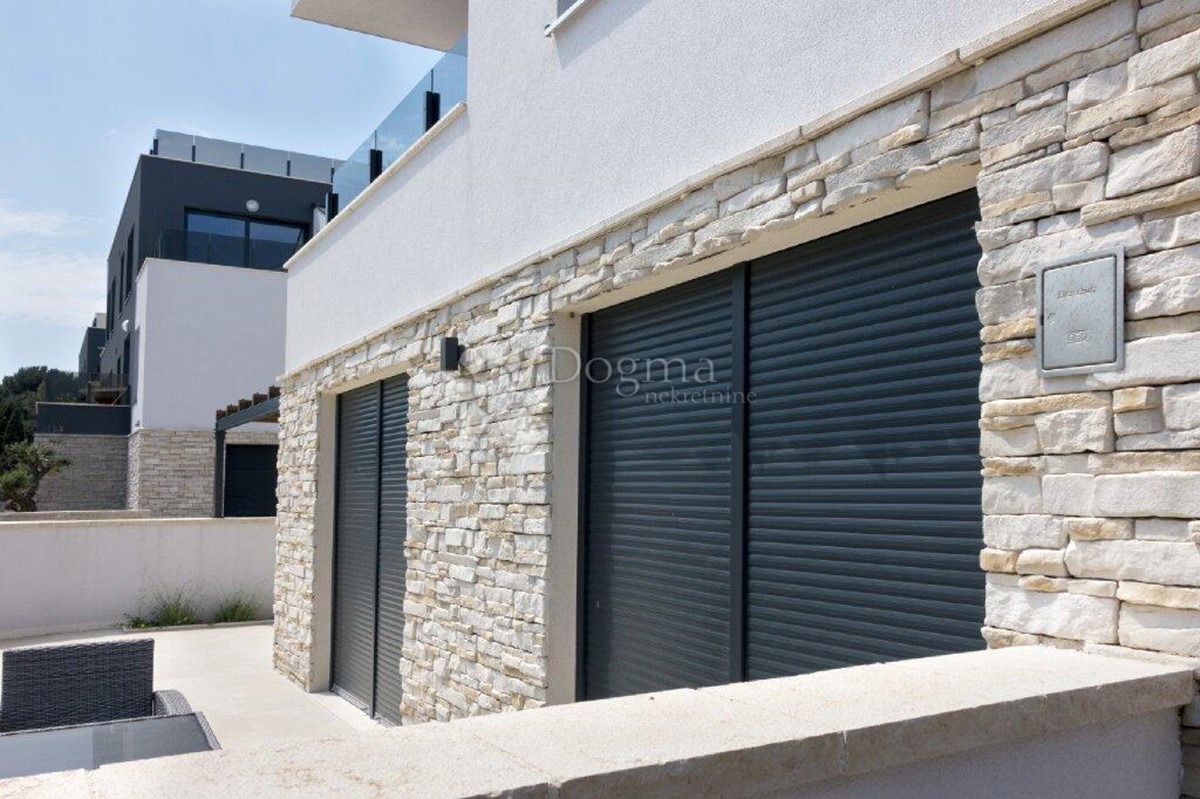 Apartmán Na predaj - ISTARSKA POREČ