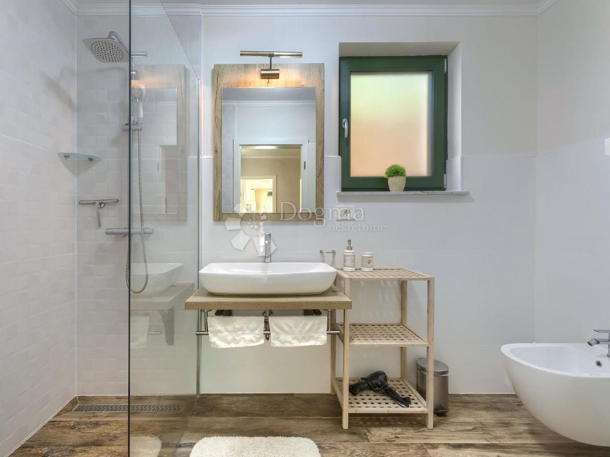 Haus Zu verkaufen - ISTARSKA ROVINJ