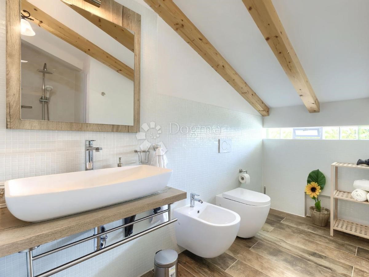 Haus Zu verkaufen - ISTARSKA ROVINJ